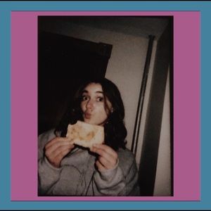 Meet your Posher, Ella